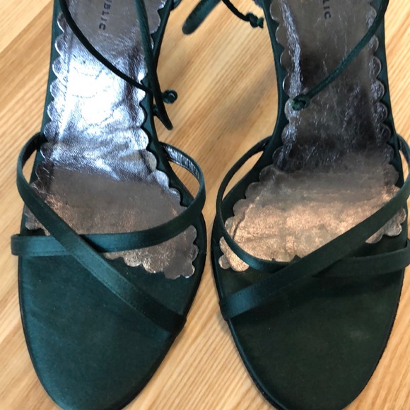 Hunter green evening shoes - Picture 4 of 8